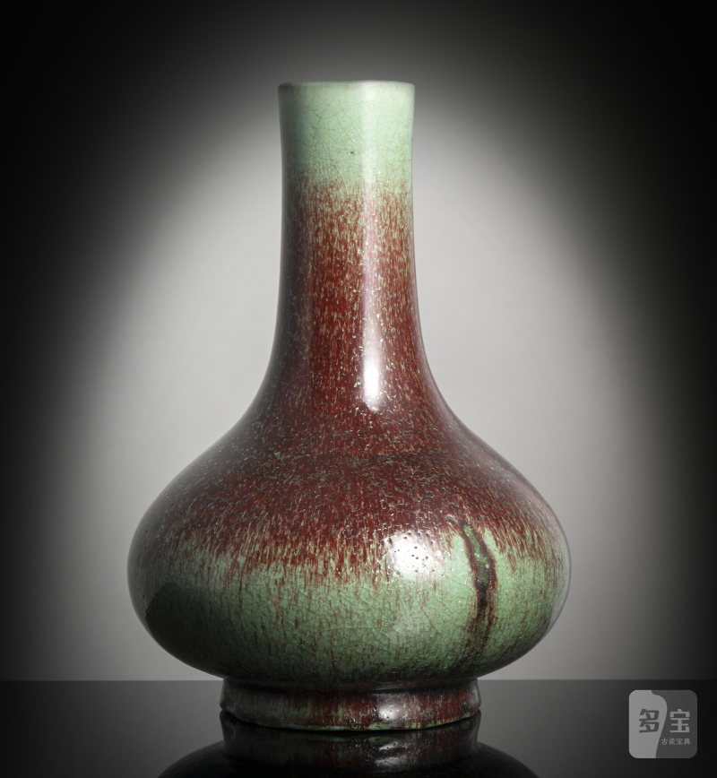 A Peachbloom-glazed porcelain bottle vase - 图3